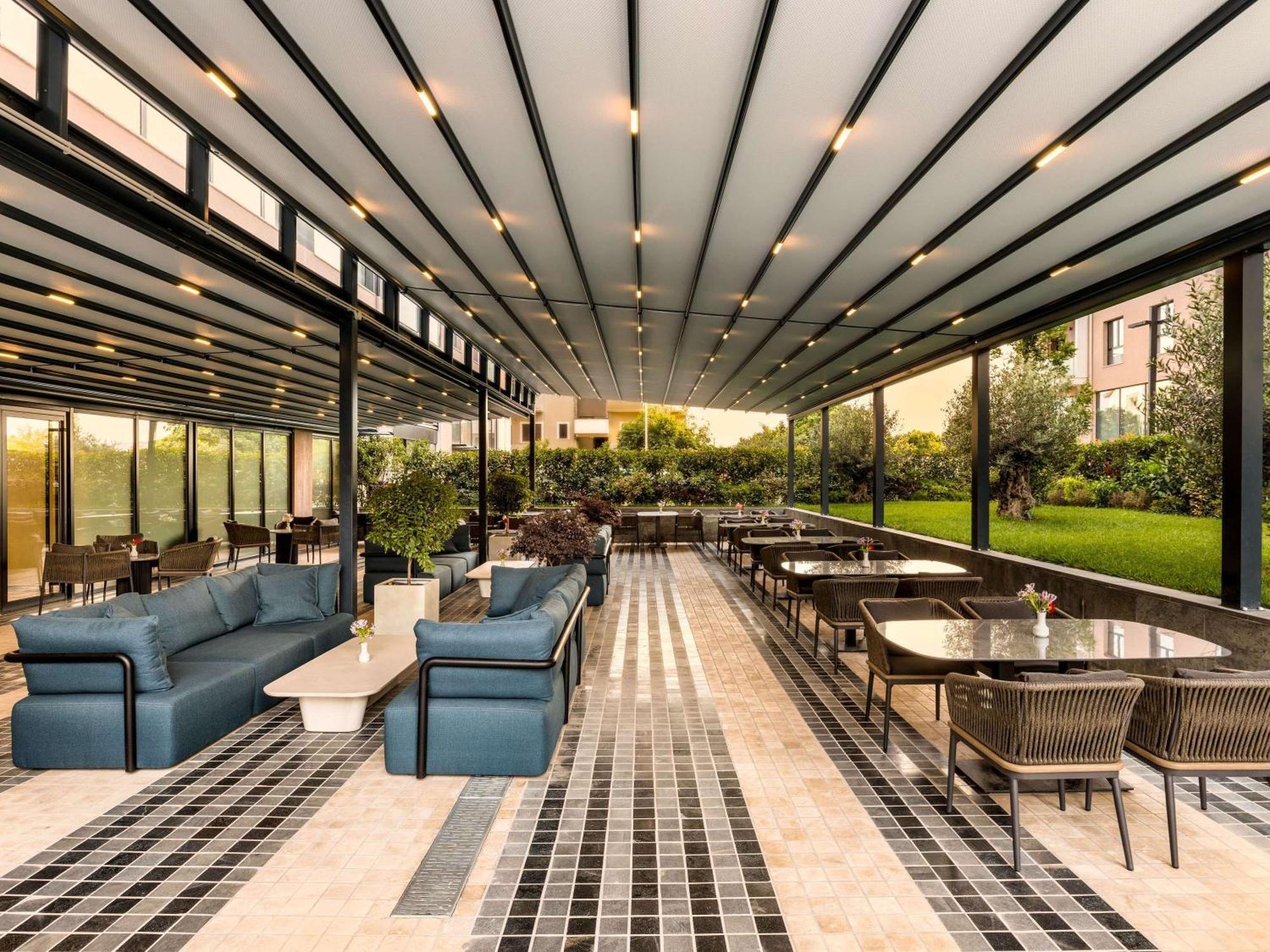 Mercure Tirana Exterior foto